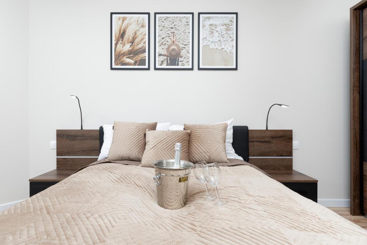 Lux Apartament Z Widokiem Na Morze - Mazowiecka 213 By Noclegi Renters Pobierowo Eksteriør billede