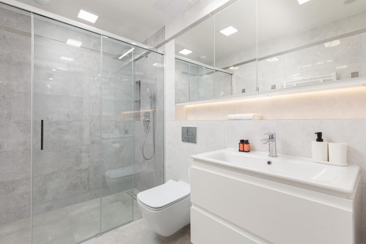 Lux Apartament Z Widokiem Na Morze - Mazowiecka 213 By Noclegi Renters Pobierowo Eksteriør billede